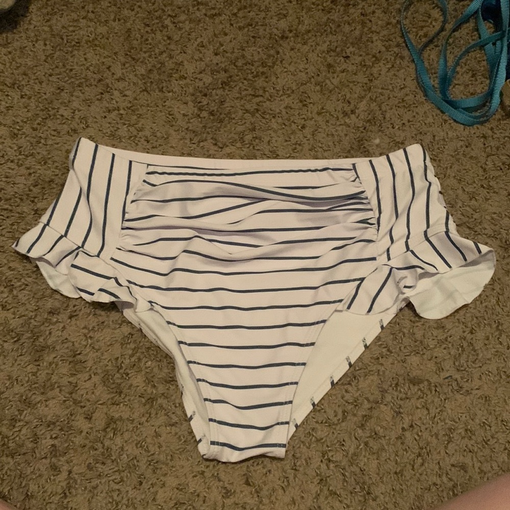 SHEIN mid rise swim bottoms